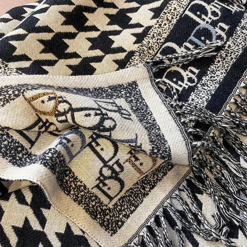 Luxury Imitation Cashmere Scarf Women Plaid Warm Pashmina Blanket Poncho Scarves Female Shawl Wraps Thick Foulard Bufanda 2024