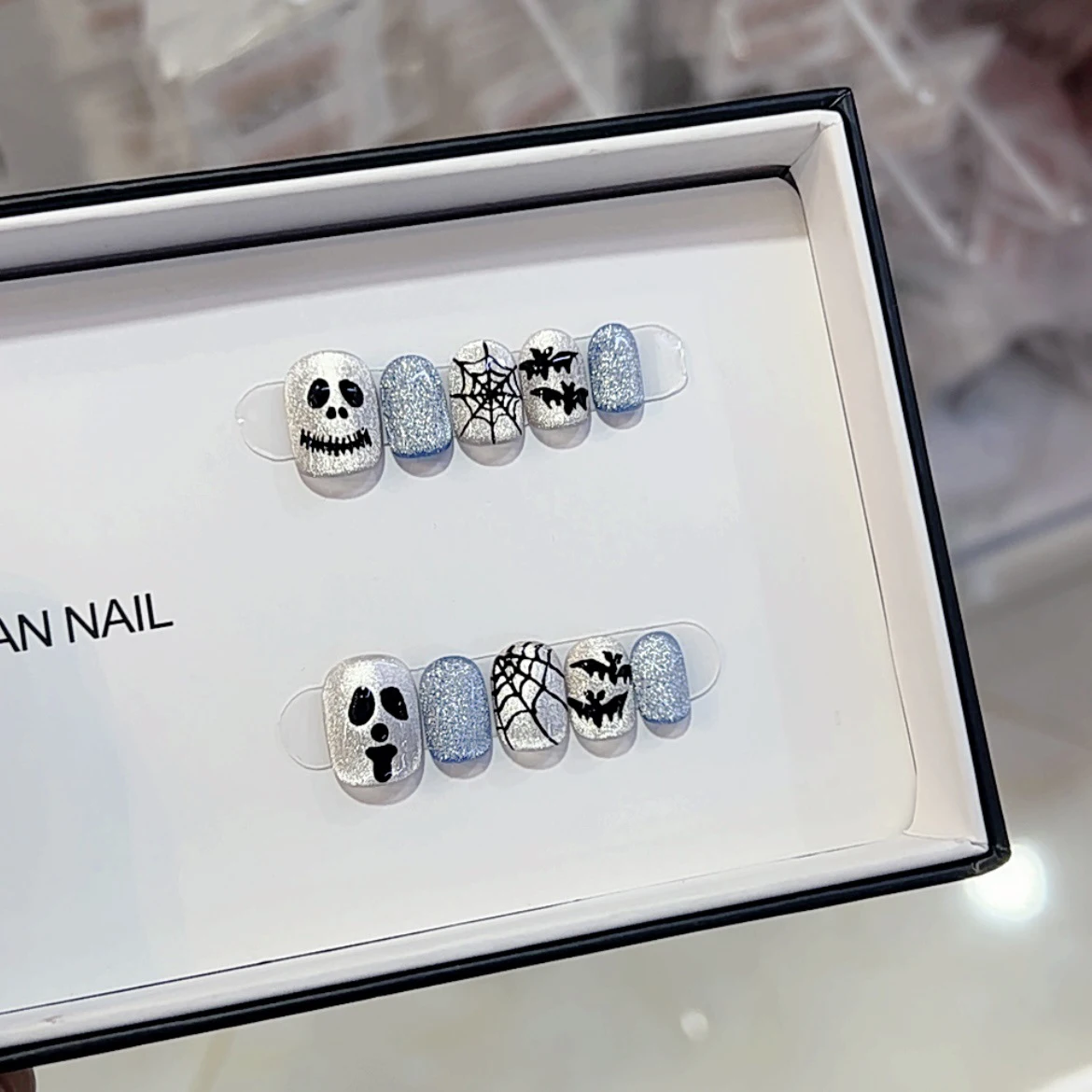 10 pièces Halloween mignon Chic citrouille et petit fantôme trouble appuyez sur les ongles faux ongles Nail Art ongles peint à la main Patch