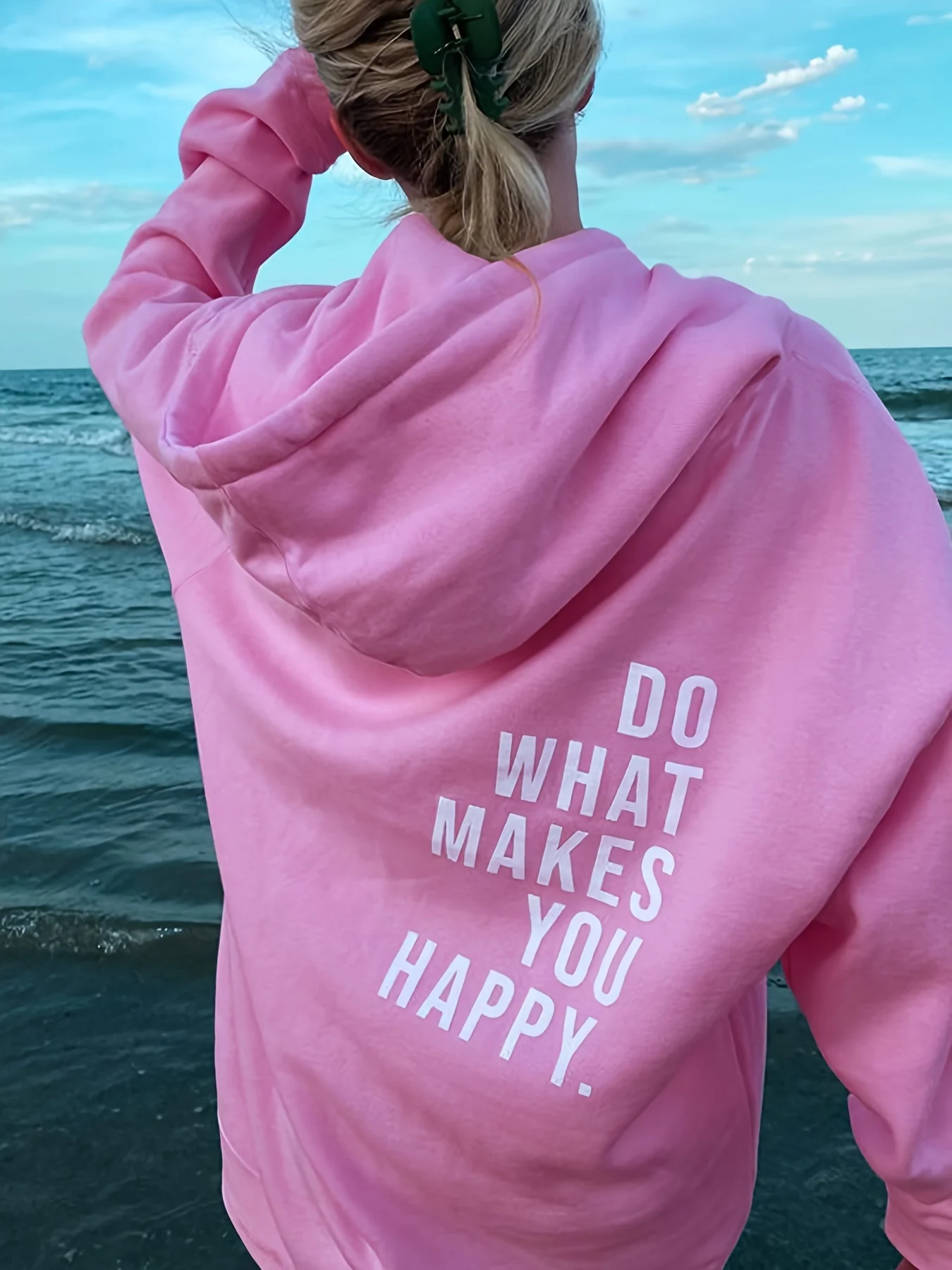 

Women's casual letter printed hooded sweatshirt with DO WHAT MAKES YOU HAPPY printed on the back