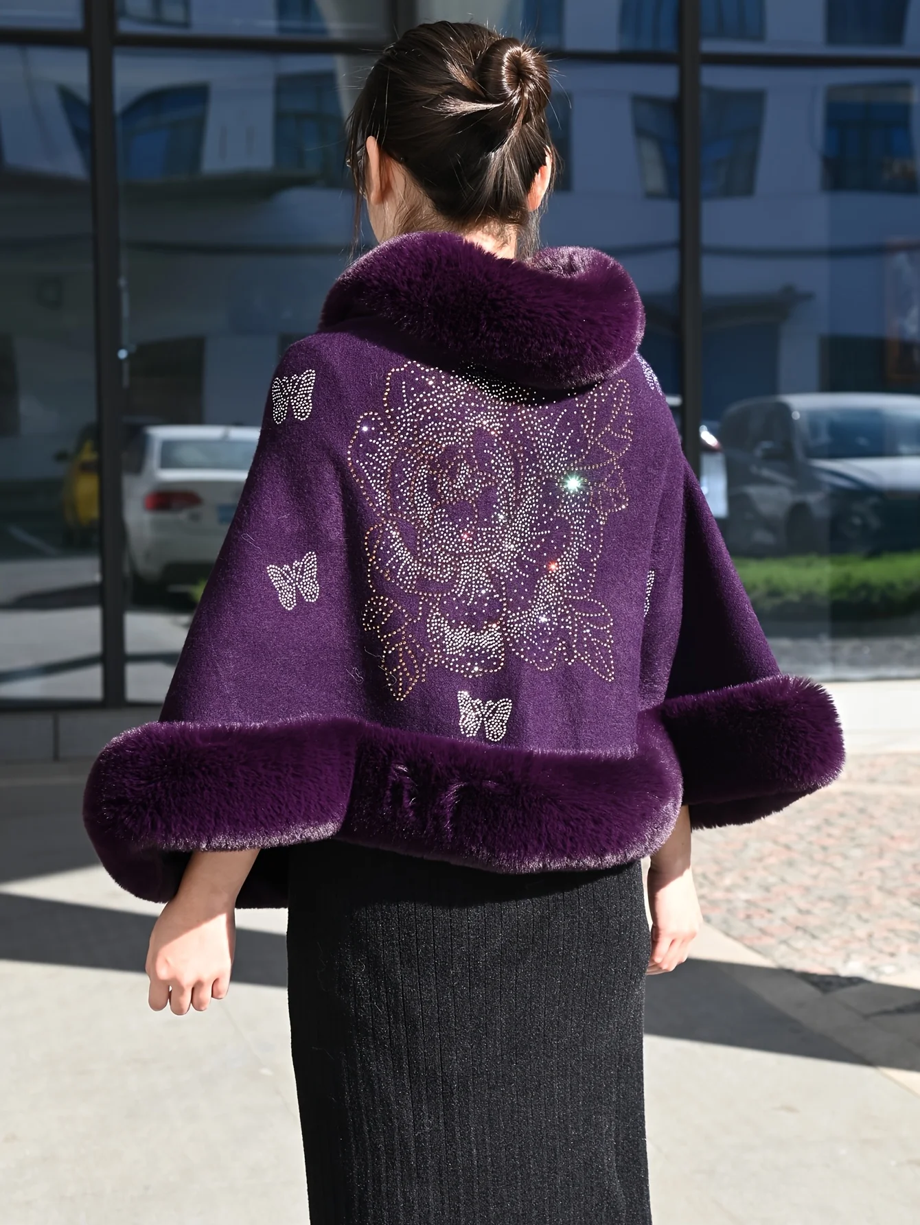 

Women's Faux Fur Trim Shawl Cape Sparkling Rhinestone Floral Butterfly Warm Poncho Wrap