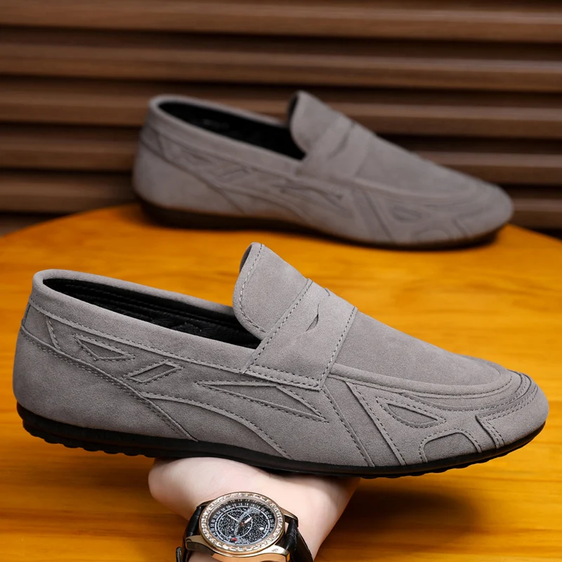 

Мужские летние лоферы 2026 года: новые, легкие, нескользящие, износостойкие повседневные туфли без шнурков, мокасины для вождения