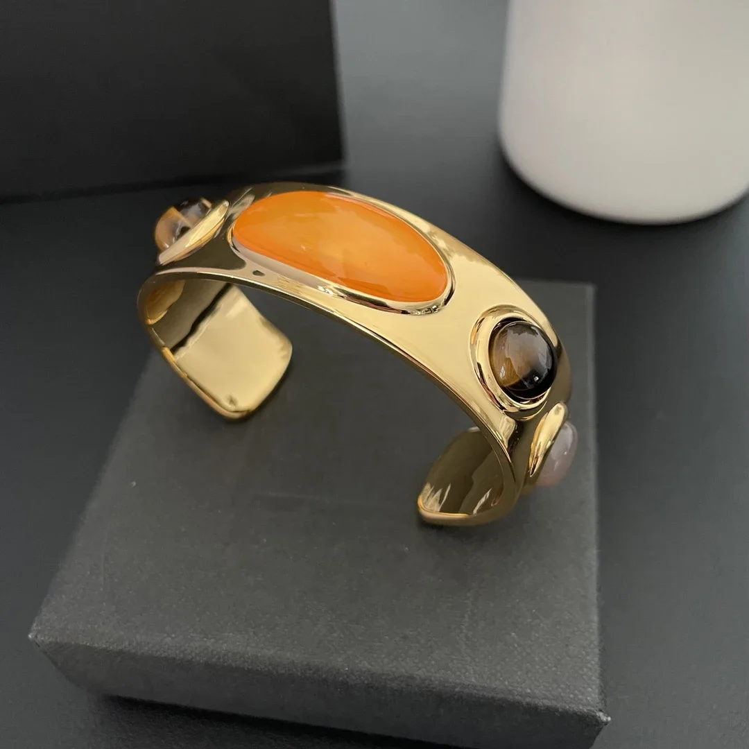 

Europe Designer Brand Vintage Natural Stone Gold Bracelet Women Top Quality Luxury Jewelry Runway Trend