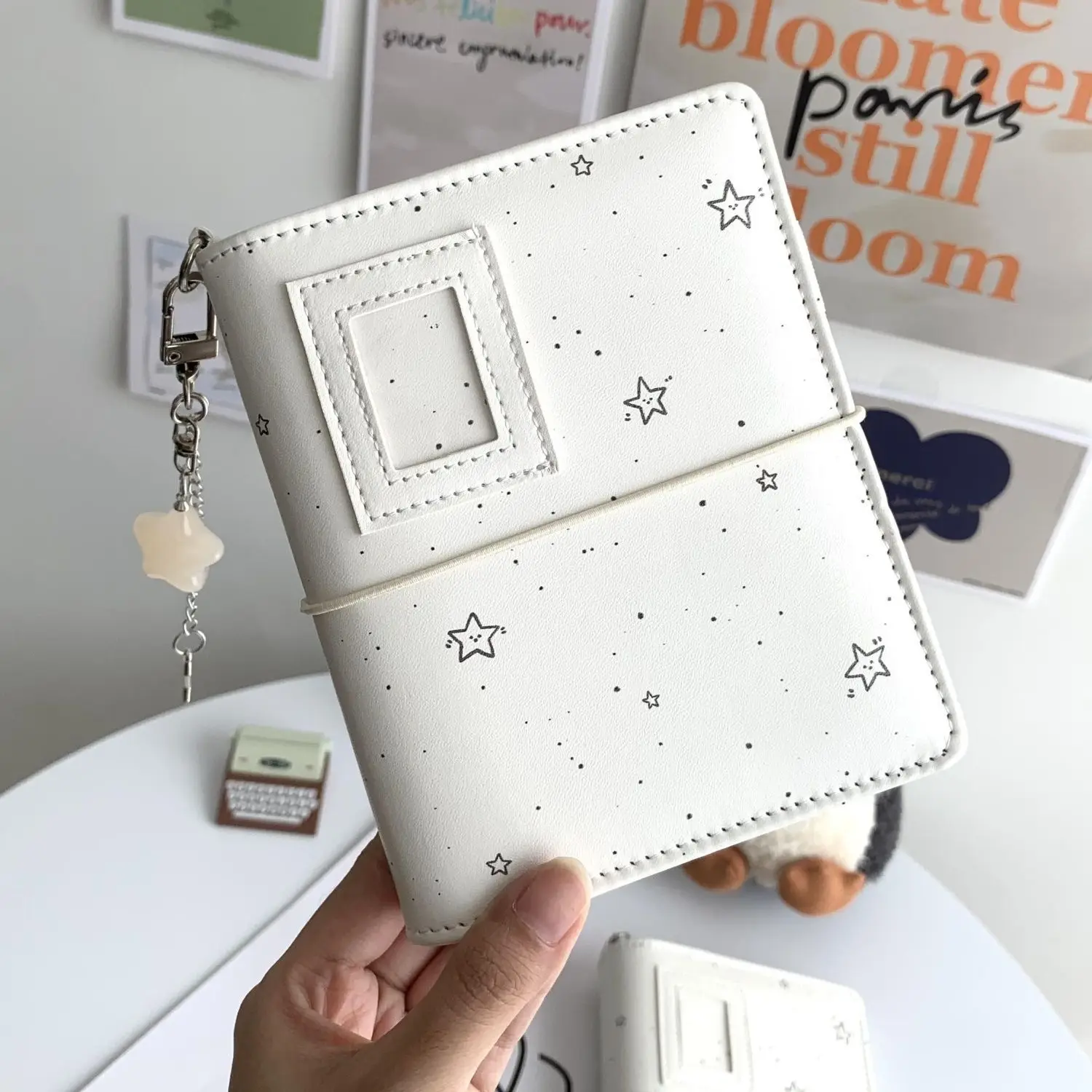 Milk white star m5 leather notebook, handmade high-value niche notebook, portable notebook, diary, and event book