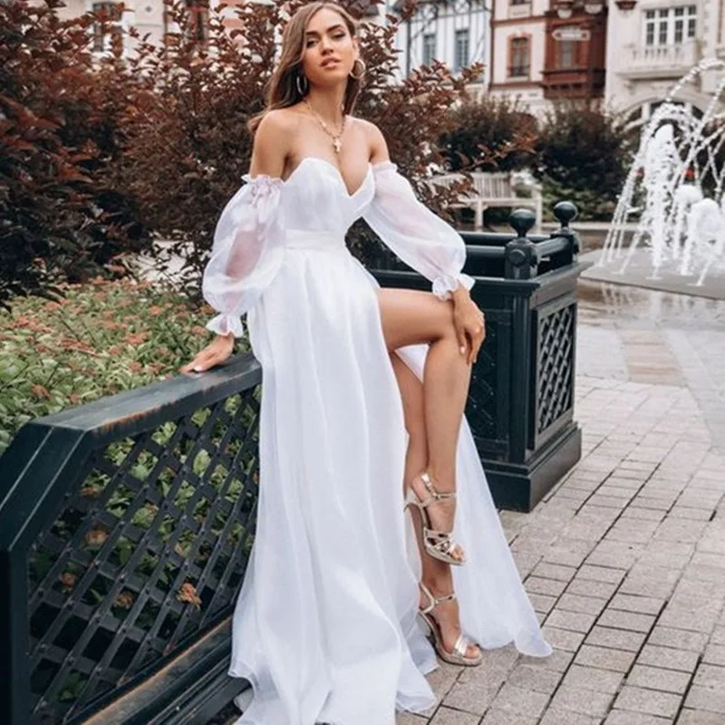 A new long-sleeved mid-waist chiffon dress for banquets