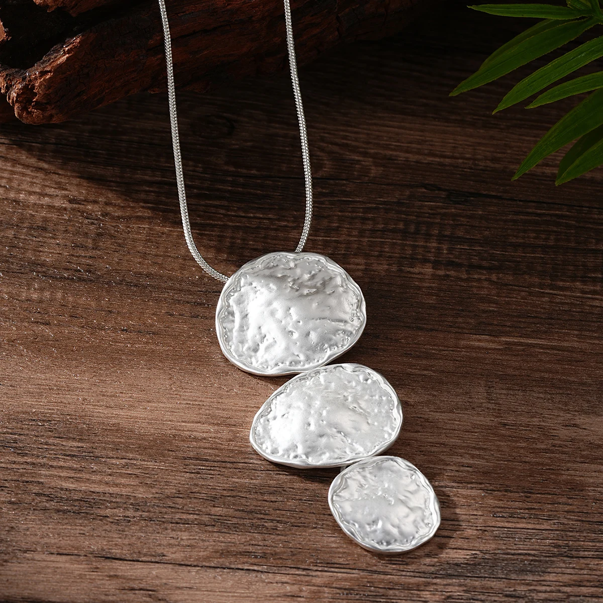 قلادة طويلة مستديرة هندسية كبيرة قلادة أنيقة مكتنزة الأفعى سترة سلسلة المرأة مجوهرات الأزياء للنساء أمي هدية الكريسماس #5