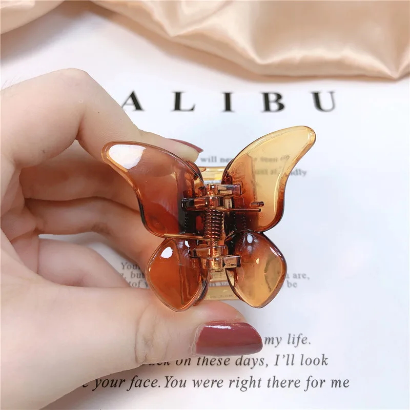 Butterfly Shaped Small Hair Claw Stereoscopic Hair Clips Solid Color Transparent Hairpins Fashion Girls Hair Barrette Headdress