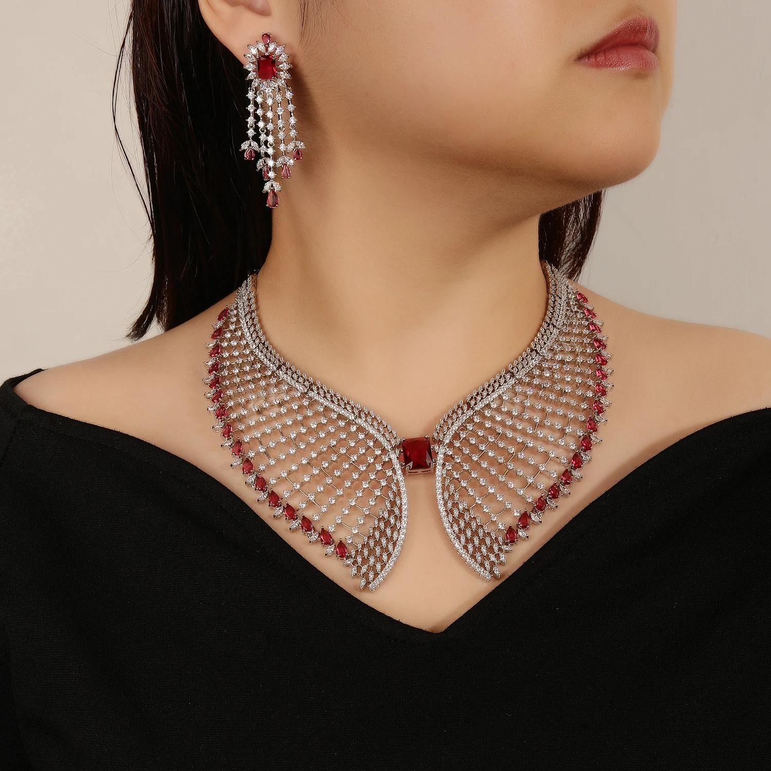 Luxury Dubai Bridal Jewelry Set Wing Collar Cubic Zirconia Necklace Tassel Earrings Wedding Banquet Jewelry for Women CN11390A
