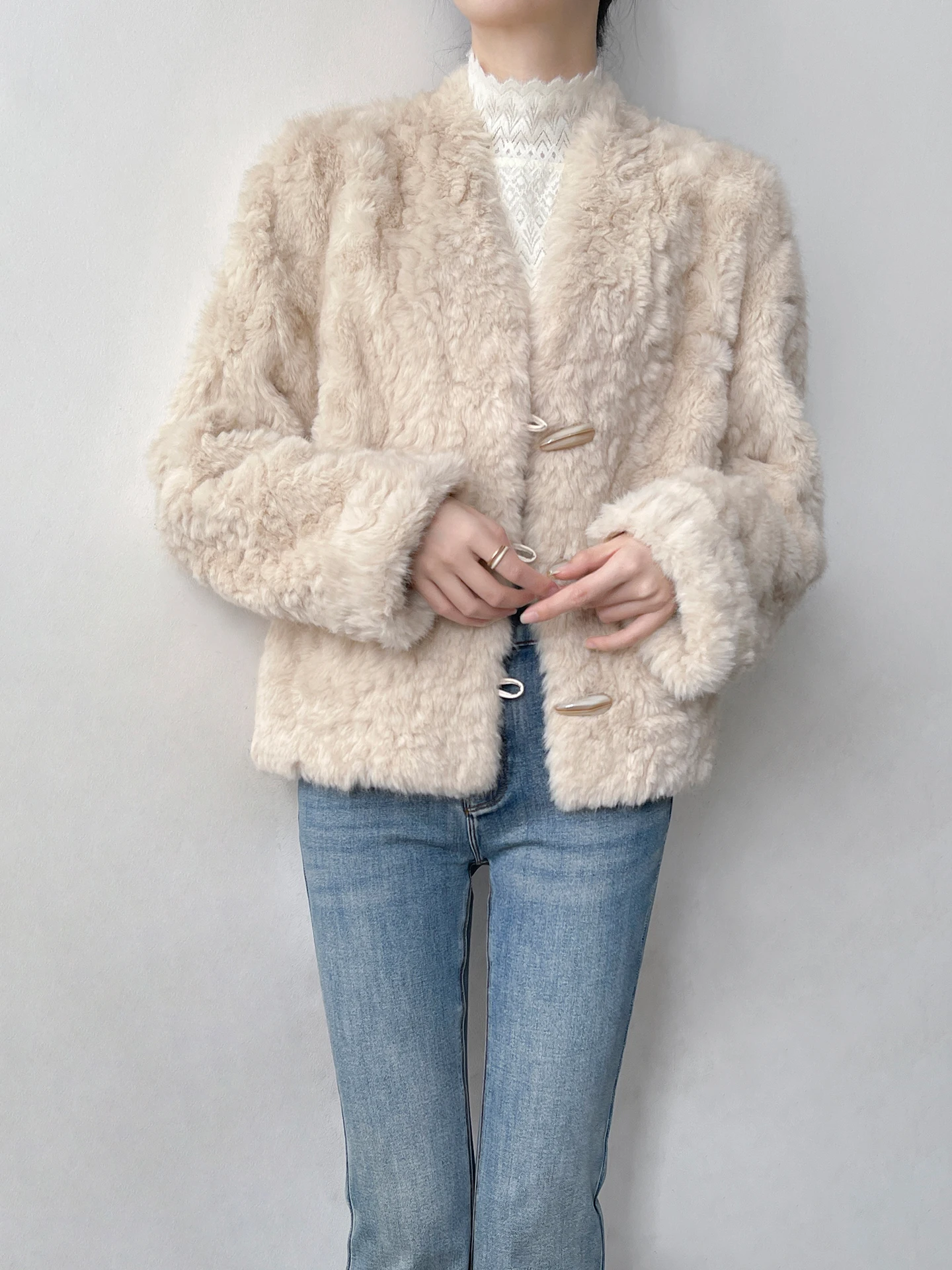 

Korean Ele Thiened Warm Plu Outerwear Women's Winter Coat V-Ne Button Design Straight Cut Long Sve Regular Length