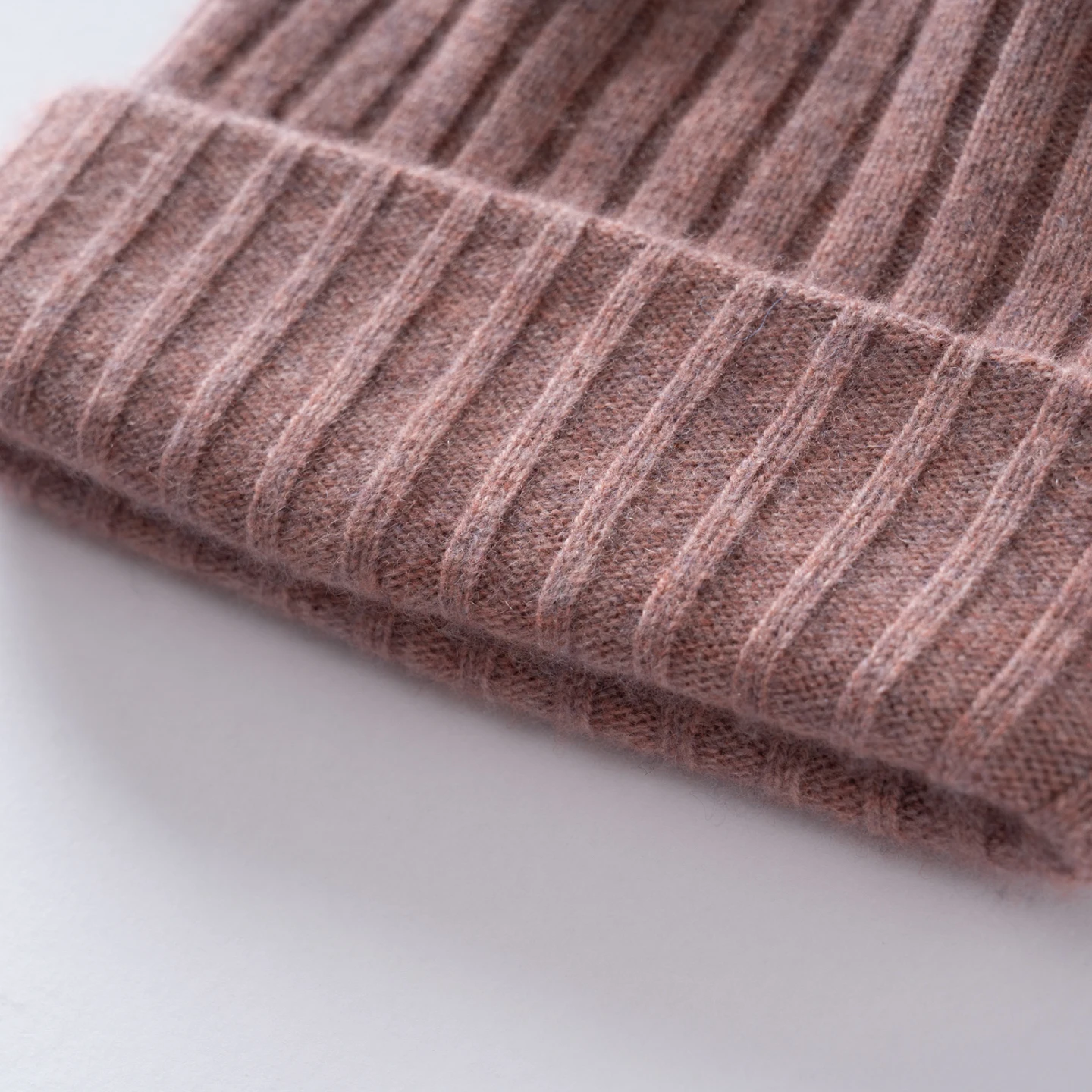 100 % hochwertige Kaschmirmütze für Damen/Herren, zweilagig, verdickt, warme Wintermütze, Outdoor-Skimütze, nahtlos gestrickte Beanie-Mütze für Unisex – Detail 23