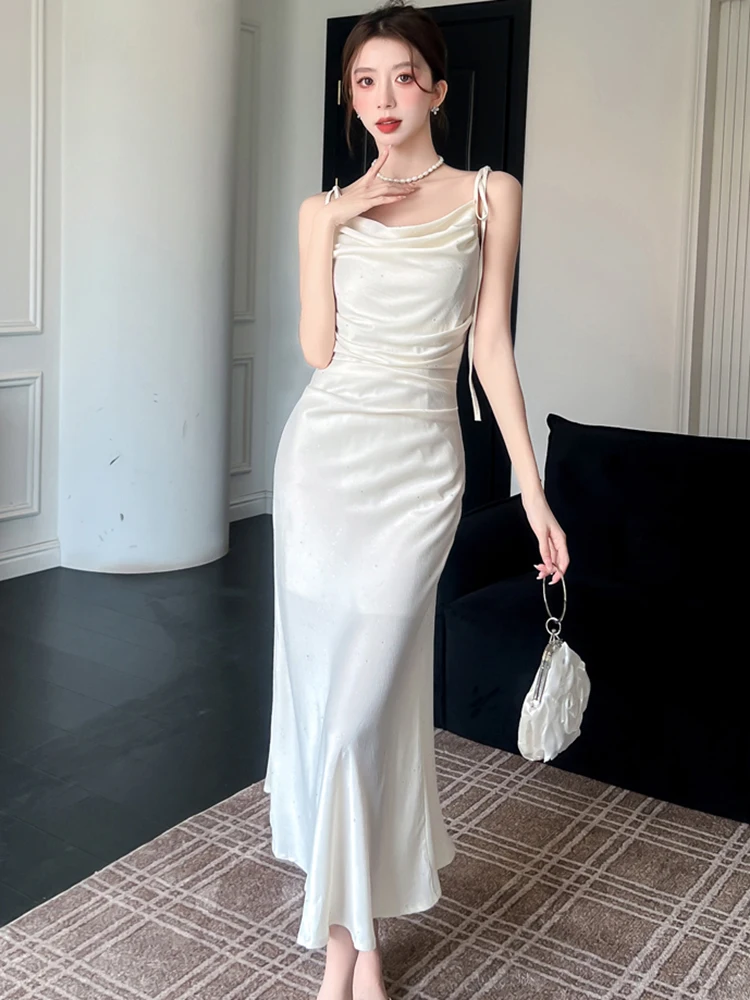 الصيف الأسود مشرق الحرير الساتان شيك القوس حبال مثير فستان طويل المرأة الكورية خمر فستان هيبورن 2025 أنيقة Bodycon فستان الحفلة الراقصة