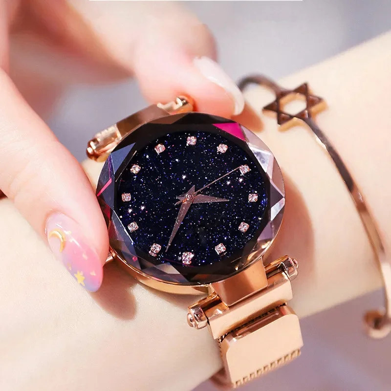 Reloj con cielo estrellado para mujer, pulsera elegante con hebilla magnética, Vibrato de oro púrpura, relojes de lujo