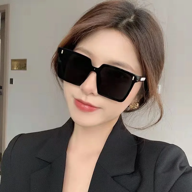 

Men and Women's large frame mask face square sunglasses UV400 protection Eyewear wind big face tidal fishing driving sunglasses