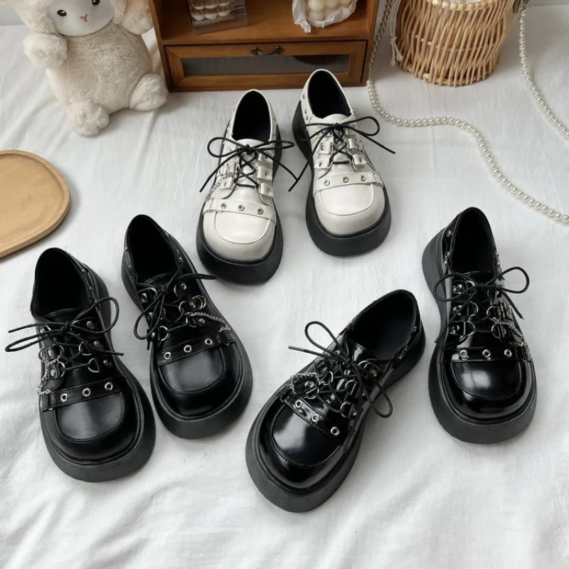 2026 Chunky-Plateau-Pumps für Damen, Schleifen-Keilabsatzschuhe, Lolita-Schuhe, Damen-Herz-Knöchelschnalle, schwarze Schuhe – Detail 20