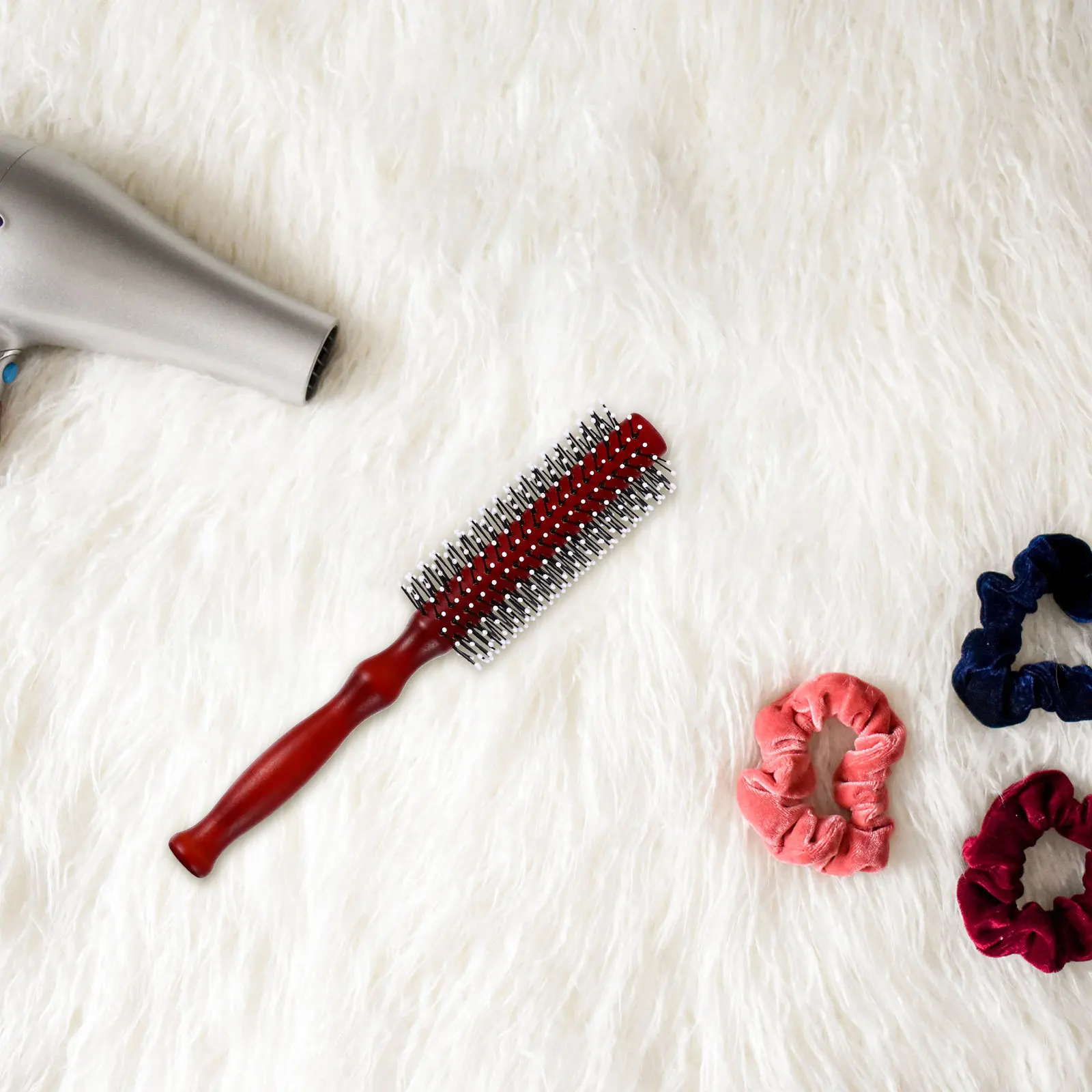 

1Pcs Wood Handle Hair Comb Smooth Comfortable Elasticity Roots Salon Accessory Styling Wood Round Hair Brush