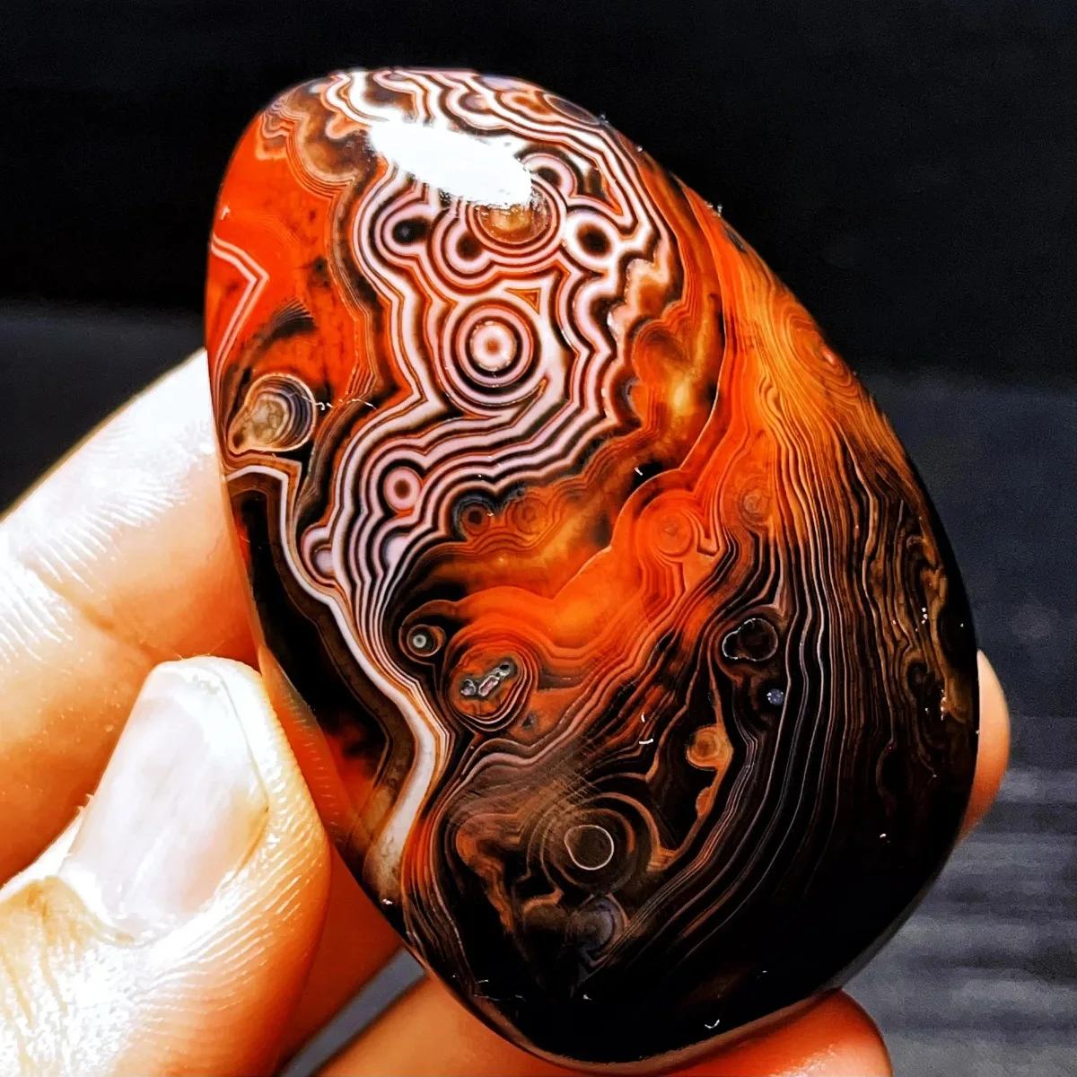 Banded Agate Pocket Stone, Desert Treasure, Polished Tumbled, Wire Wrapping, Natural Stone, Crystal Collection, Table Display