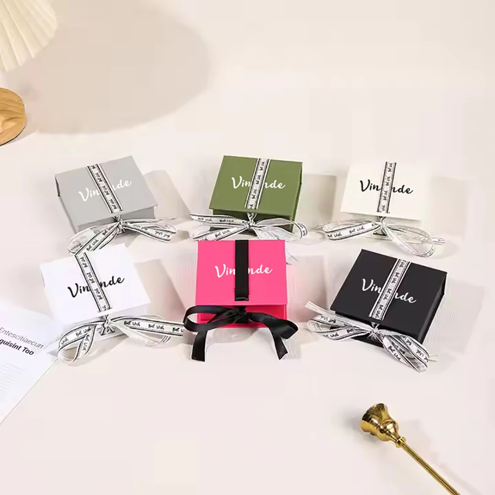 

Массовые 24 шт., коробки для демонстрации ювелирных изделий на заказ, откидная верхняя упаковка из крафт-бумаги, бутик, серьги, ожерелья, подарочный набор для малого бизнеса с лентой