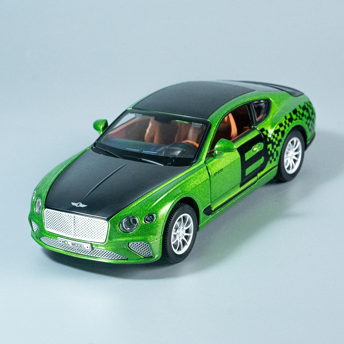 Modelli di veicoli in lega in scala 1:22 Modello di simulazione Giocattoli per auto con suono e luce Tirare indietro Giocattoli per porte regalo per bambini aperte