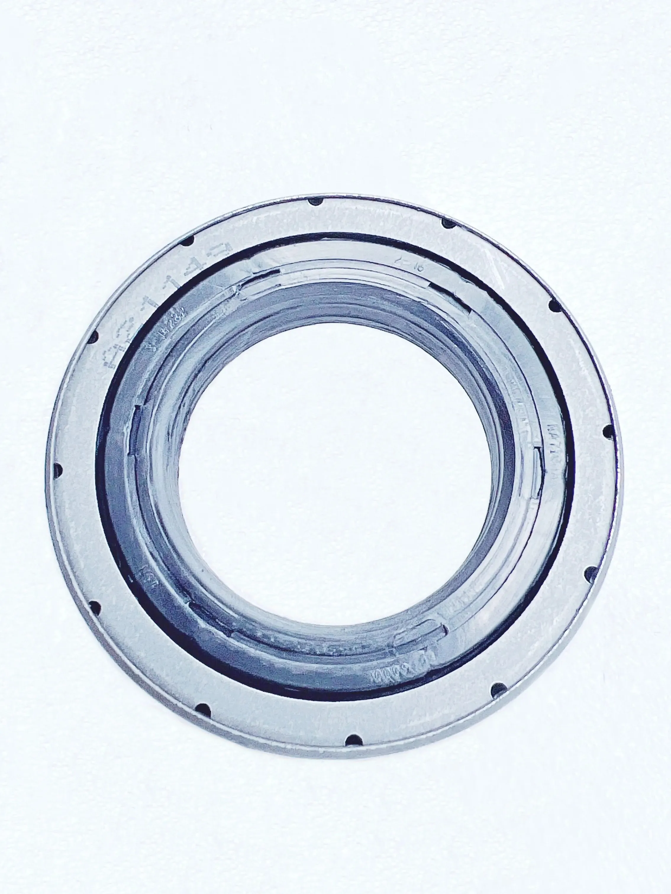 

WAP02 Original Front Half Shaft Oil Seal, 68396635AA, 68388747AA, Suitable For: Wrangler JL, Gladiator JT, 2018-2025