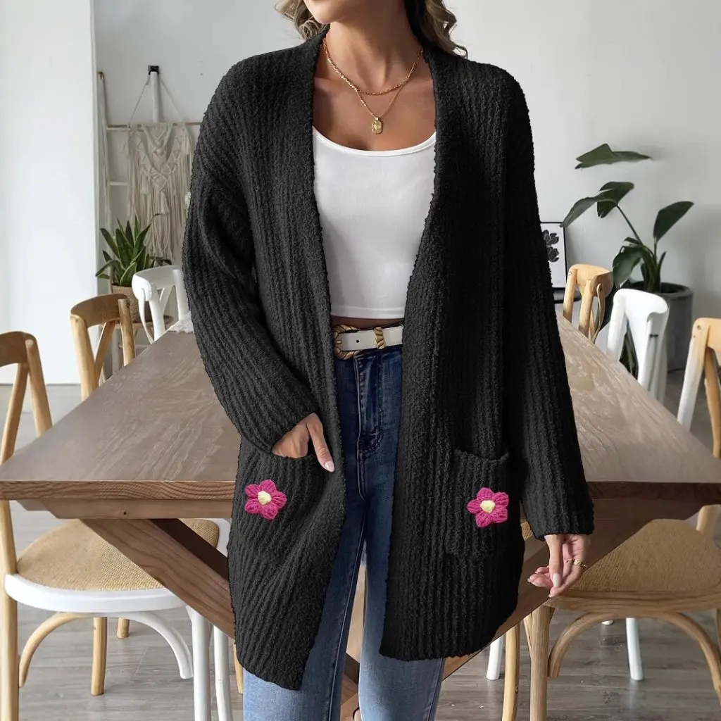 

Women's Hand Crochet Woven Sweater Cardigan Casual Double Pocket Autumn Winter Jacket European American Style Decorative