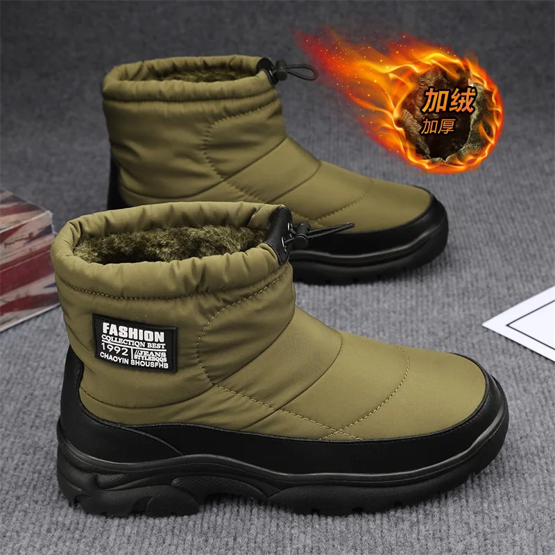 Botas de nieve de terciopelo grueso para hombre, zapatos informales para mantener el calor y a prueba de frío, calzado deportivo cómodo para exteriores, Invierno