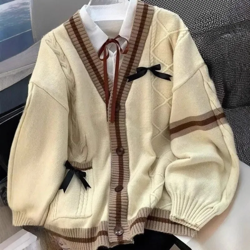 Khaki 3