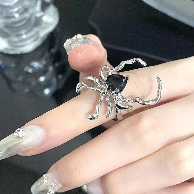 Gothic Irregular Spider Webs Zircon Rings Punk Black Crystal Grunge Ring Dark Spider Animal Goth Open Rings for Women Jewelry