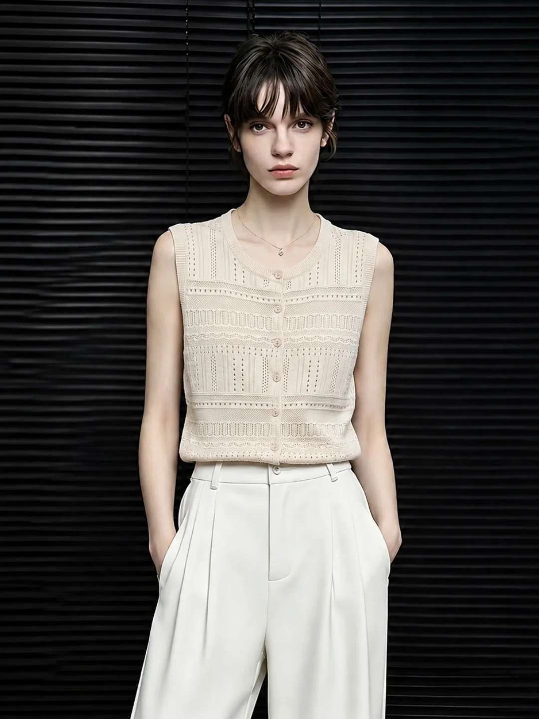 Korean Style Knitted Vest Sleeveless Single Button Design Summer Commute Fashionable Versatile Top Pure Color Straight Cut