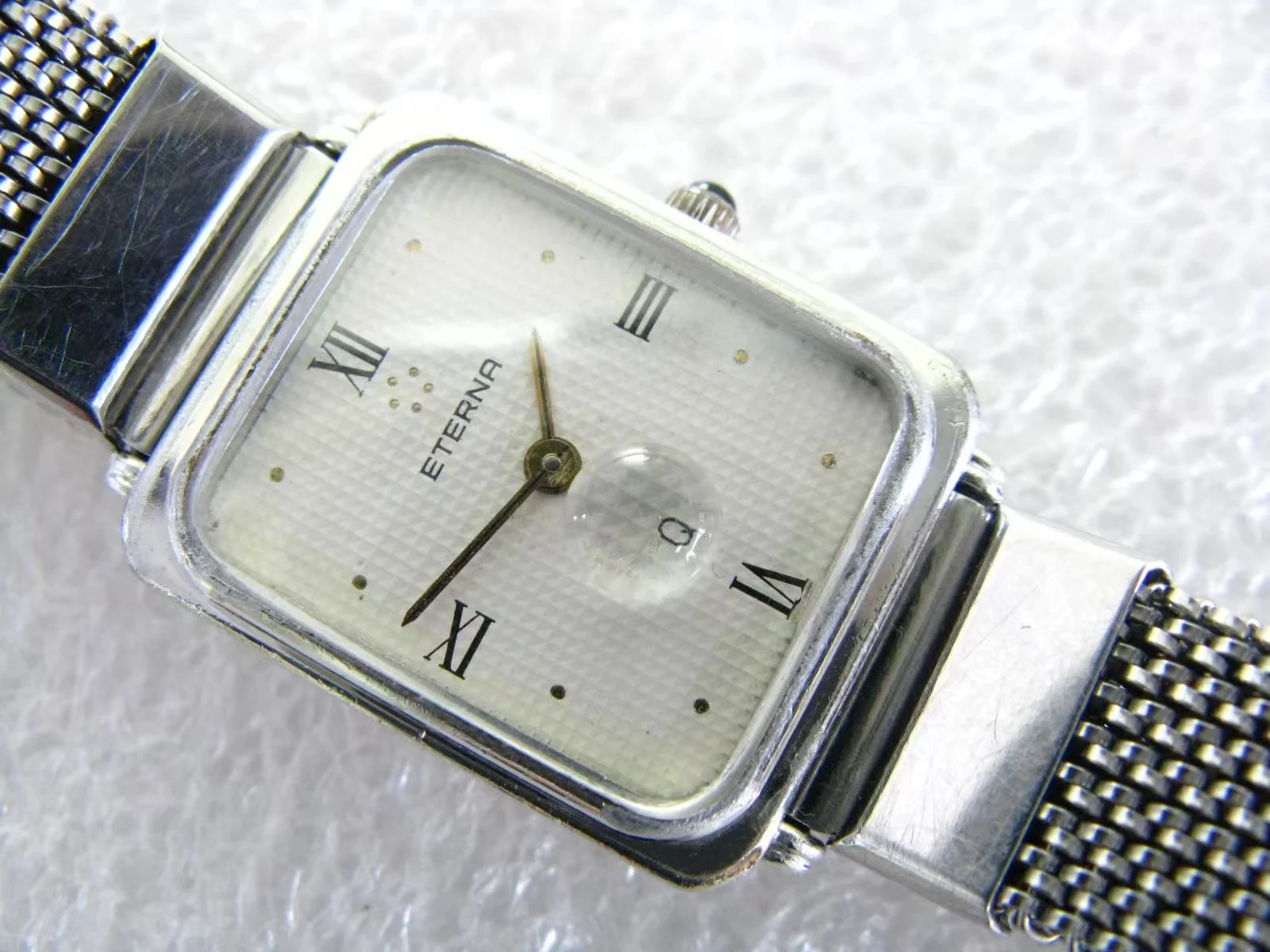 Reloj de mujer ETA 978001 Quartz Power Eterna (zafiro)