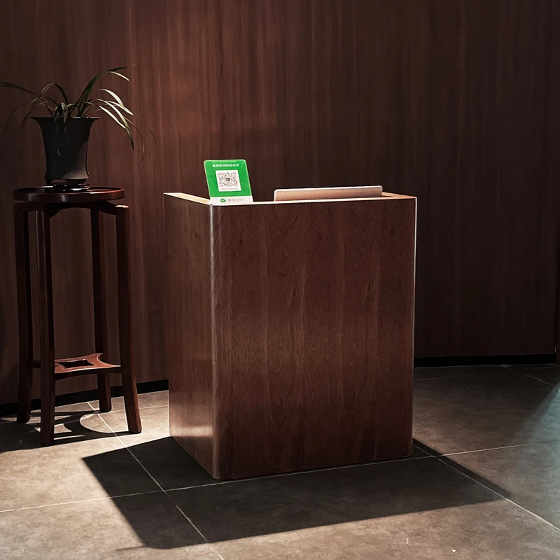 Checkout page Shop Small curved log color Reception desk Small bar High-end restaurant Introduction desk