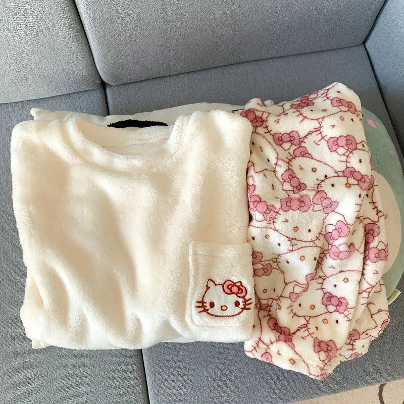 

Sanrio Coral Fleece Pajamas 2Pcs Kuromi Student Cartoon Home Clothing Autumn and Winter Thickened New Style Fleece Flannel Set