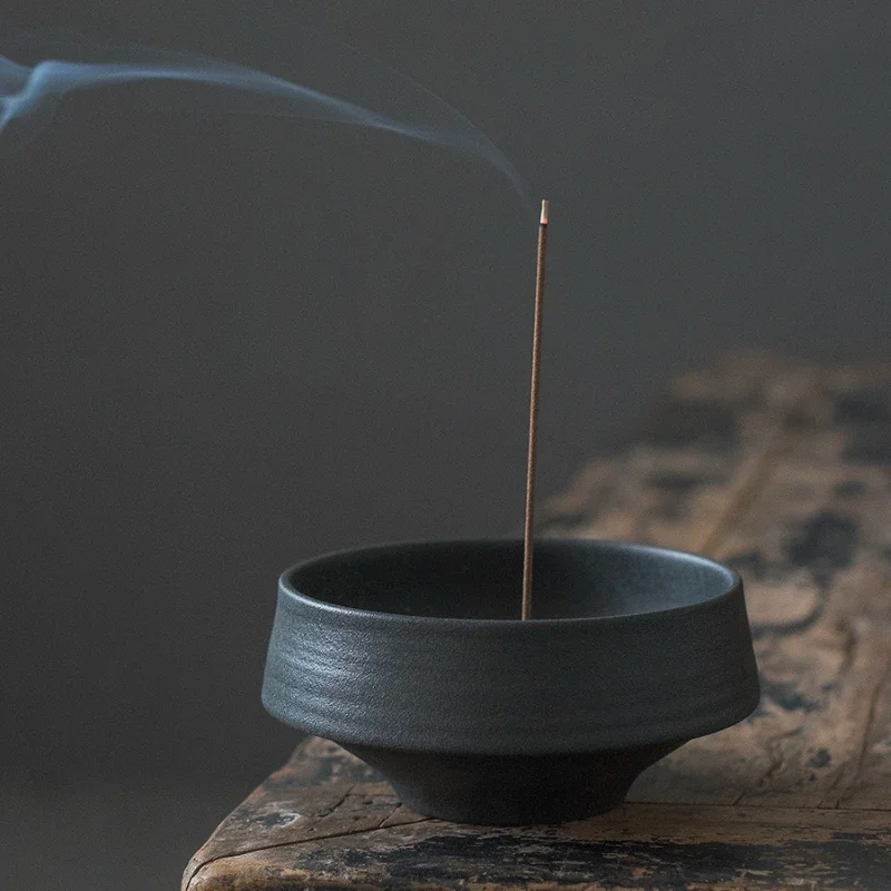 Japanese handmade ceramic Zen incense burner Household vintage incense burner Creative indoor sachet decoration
