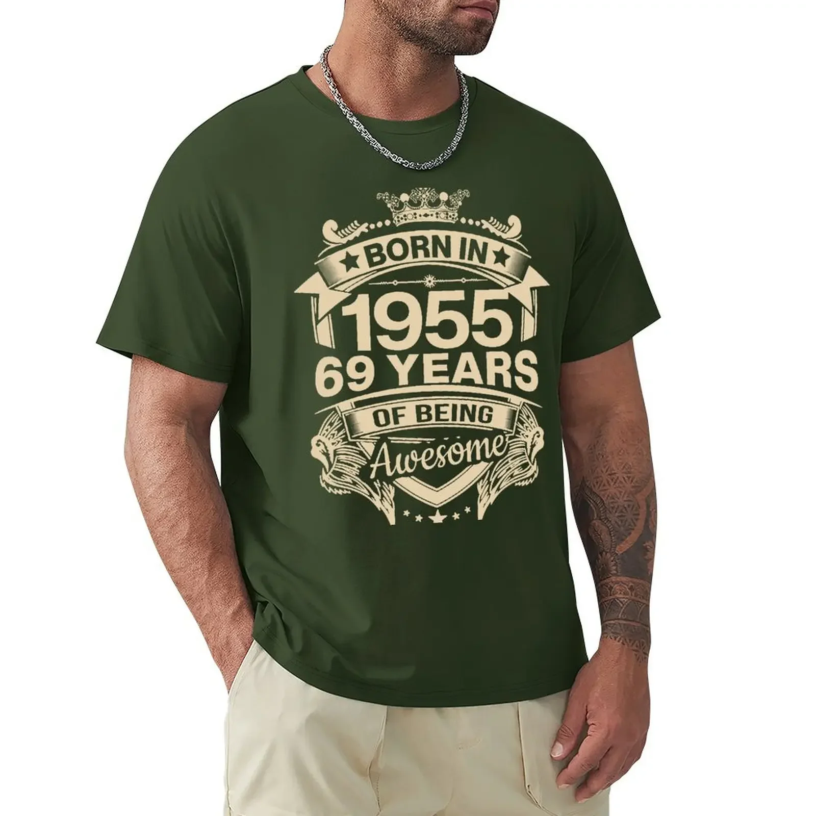 Born In 1955 69 Years Of Being Awesome 69th Birthday Gift T Shirt Harajuku Short Sleeve T-shirt 100% Cotton Graphics Tshirt Tops