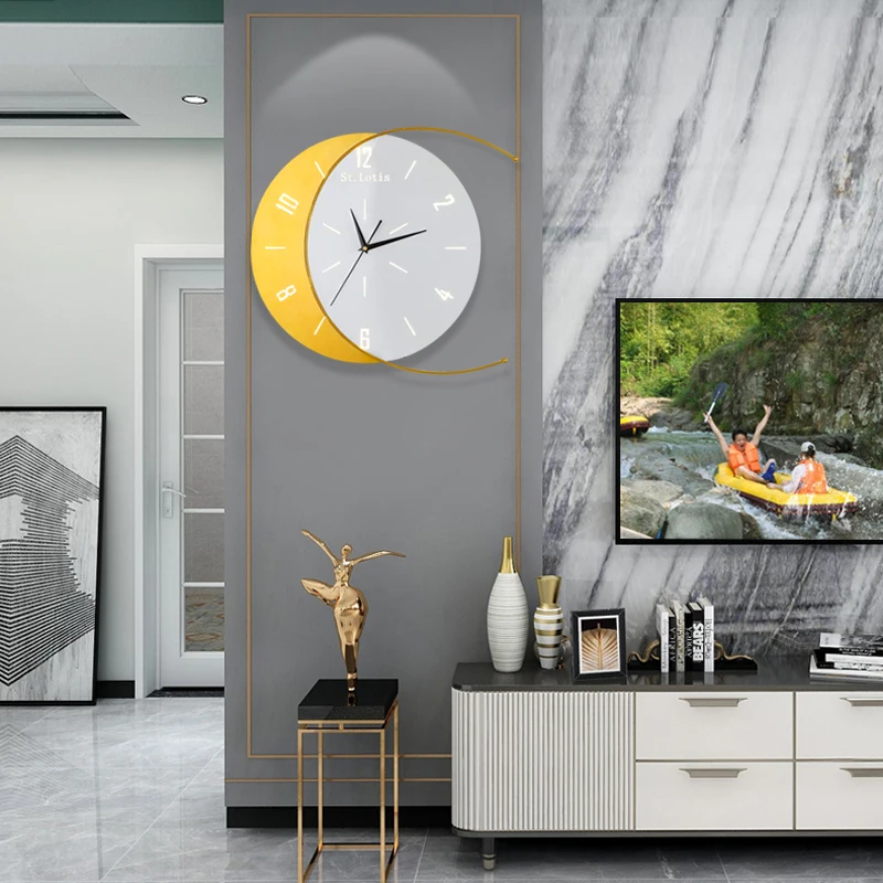 Simple and modern home fashion wall watch clock living room light luxury personality art decoration