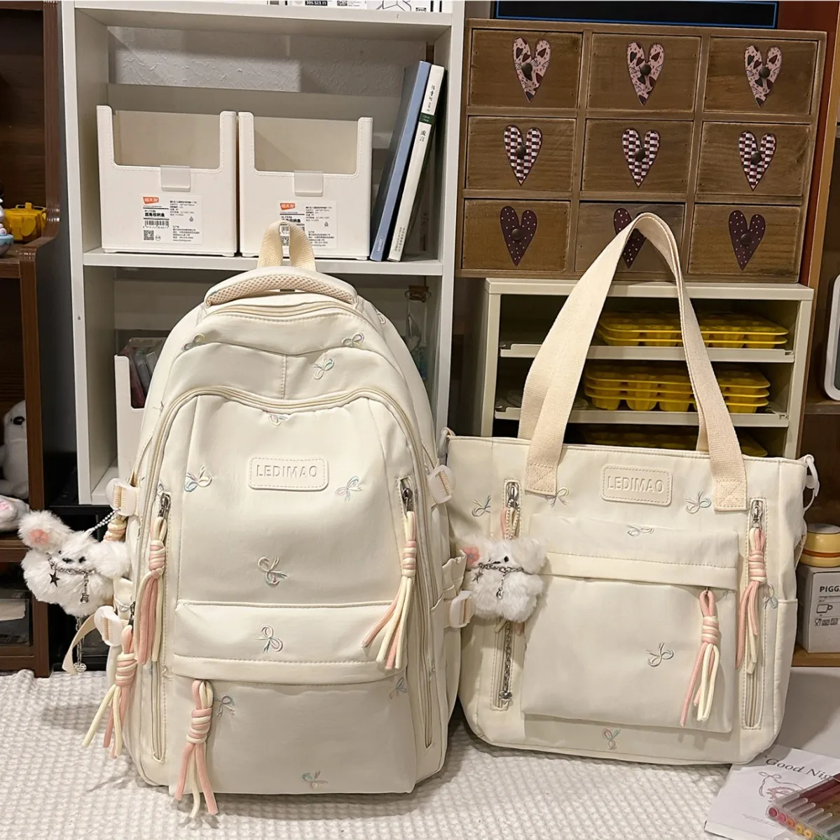 Teen Girls School Bag Lightweight School Backpack Travel Casual Daypack Fashion Rucksack Book Bag Middle High School Students