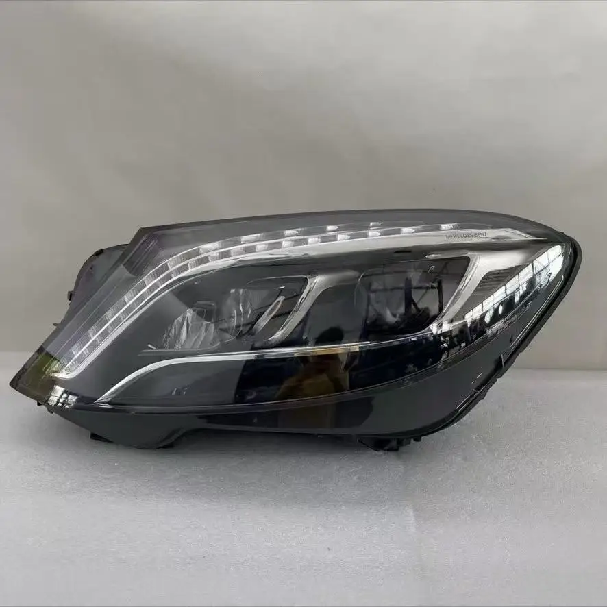 Suitable for 14-17 models of Mercedes Benz S-ClassW222 LED headlight assembly, original factory headlight plug and play function