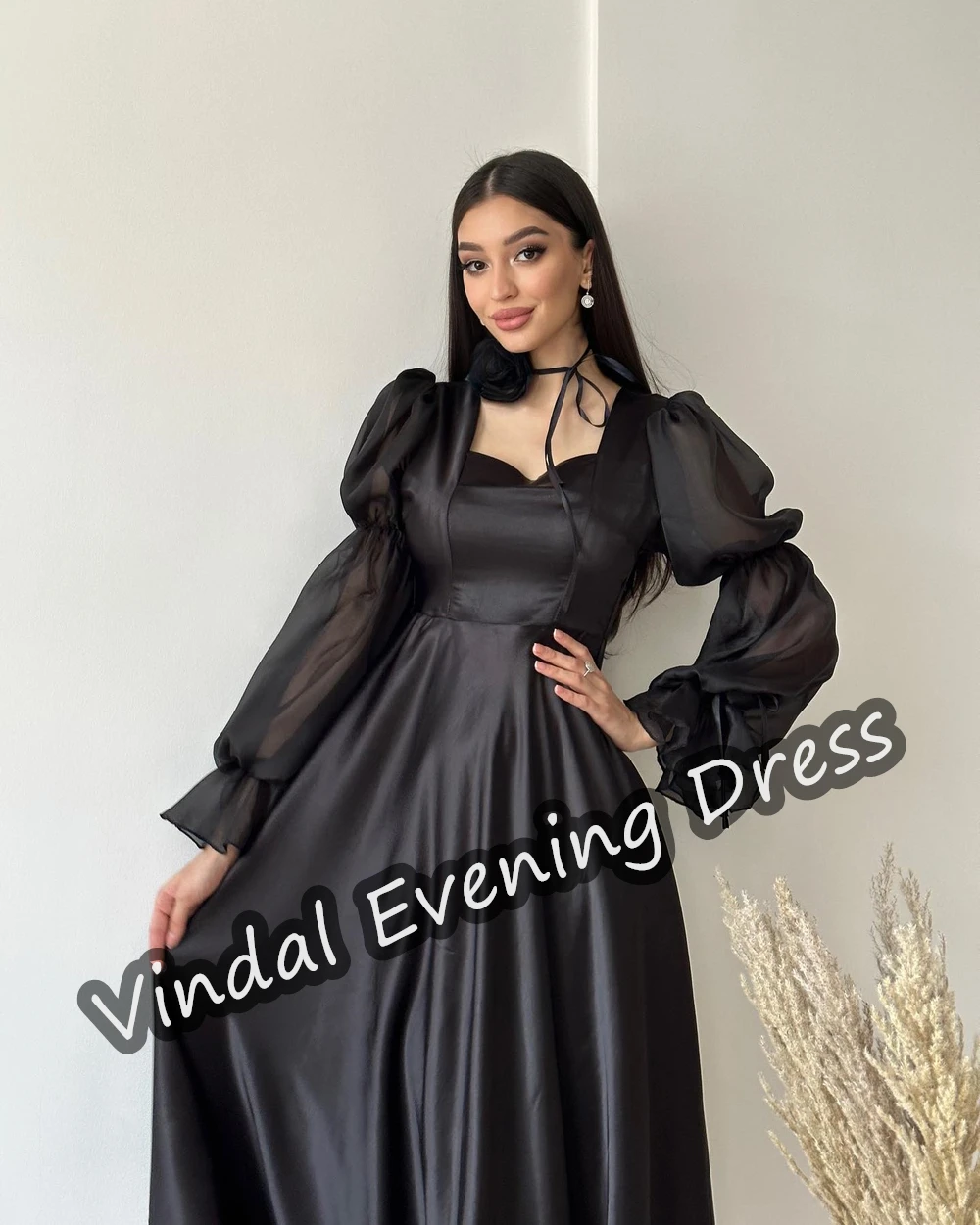 Vindal gaun malam Sweetheart Neckline panjang pergelangan kaki A-Line elegan Built-in Bra Satin Arab Saudi lengan panjang untuk wanita 2024