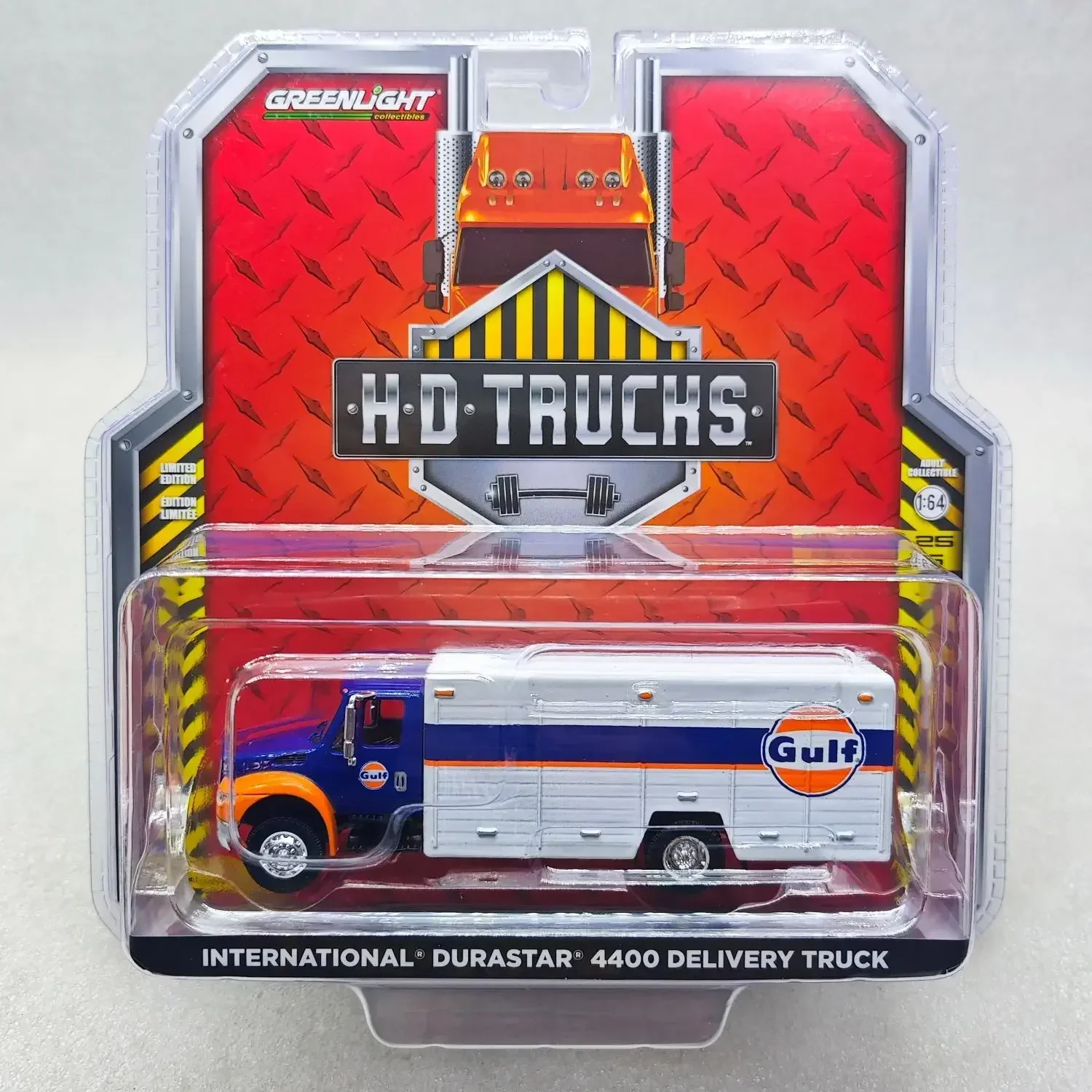 

1:64 International Durastar 4400 Delivery Truck High Simulation Alloy Car Model Collectible Toy Gift Child ornament