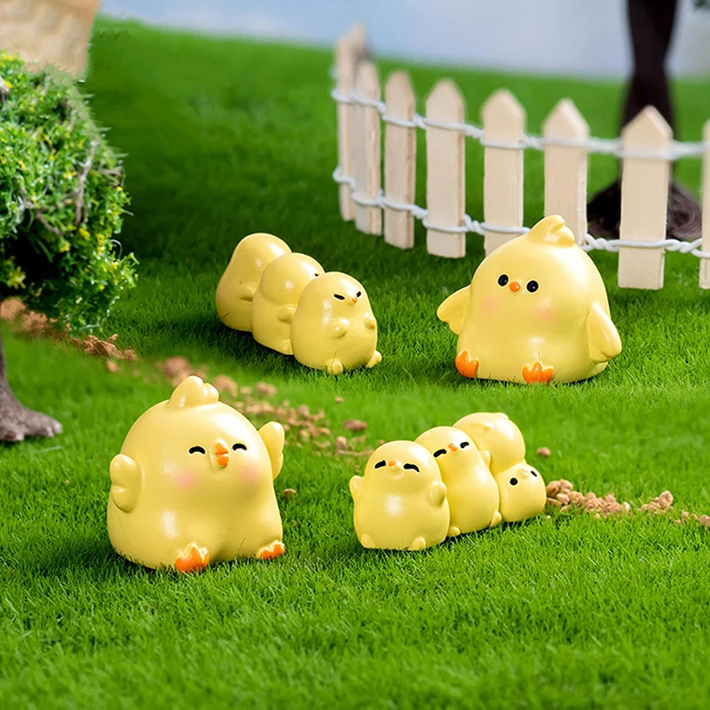 Cute Little Chicken Figurine Micro Landscape Cartoon Resin Ornament DIY Fairy Garden Accessories For Dollhouse Craft Decorations