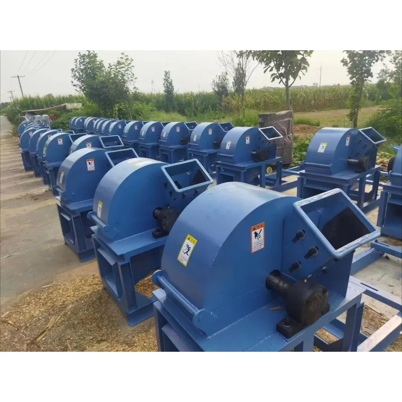 كسارة خشب كبيرة الحجم، فرع بستان متعدد الوظائف، خشب مستدير، كسارة قطعة خبز الذرة، آلة نشارة الخشب