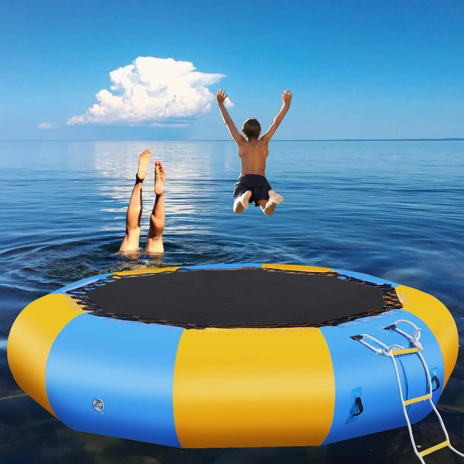 

Water Play Equipment Floating Water Trampoline Clearance with Blower