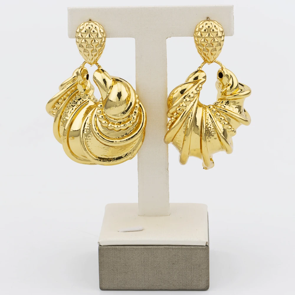Dubai Afrikanisches Goldfarbenes Schmuckset für Frauen Ohrringe Anhänger Halskette Hochwertiges Kupfer für Braut Hochzeit Party Geschenke – Detail 4