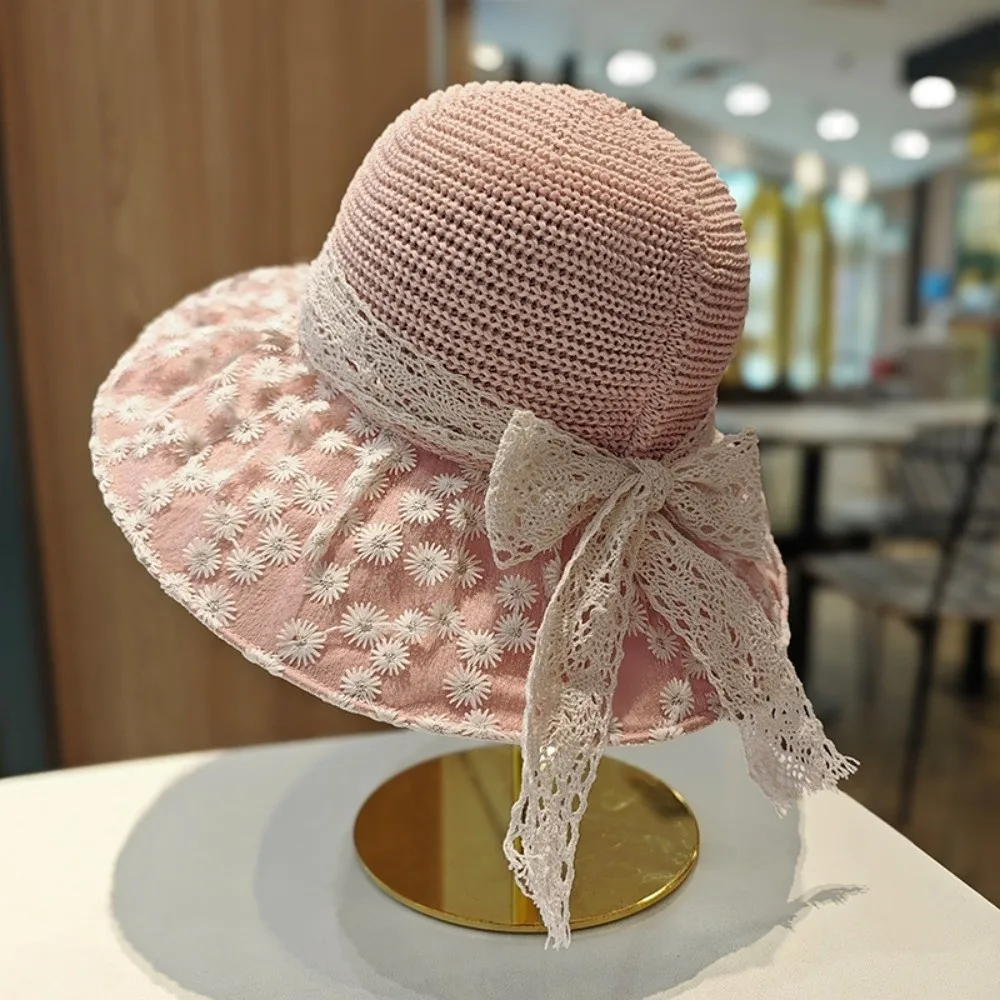 

Elegant Lace Ribbon Bow Straw Bucket Hat Wide-Brim Breathable Beach Hat UV Protection Straw Sun Hat Outdoor Beach Travel