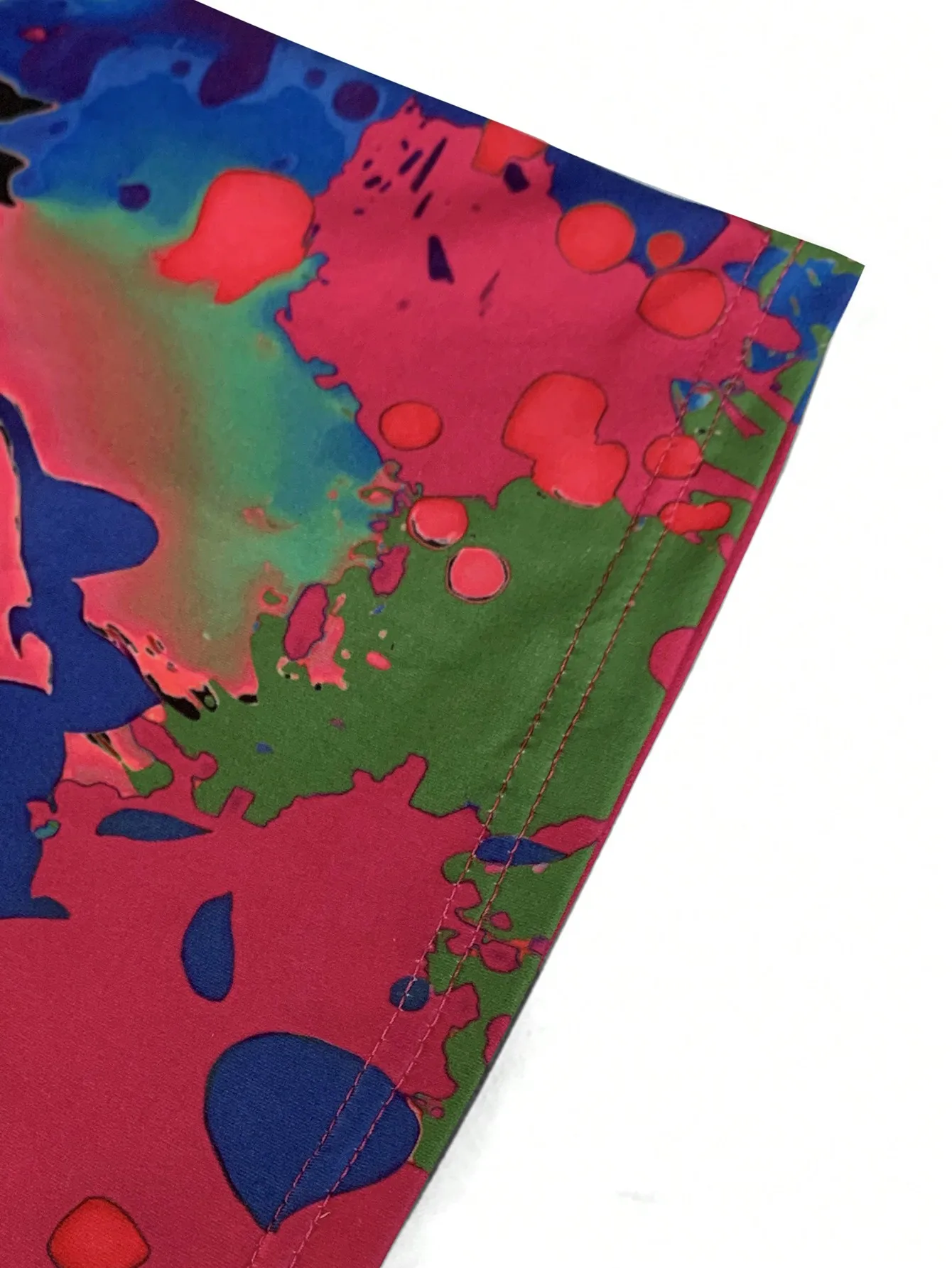 Buntes, figurbetontes Midikleid mit Graffiti-Print für Damen, ärmellos, mit Rundhalsausschnitt, schmal geschnitten, ideal für Sommerpartys und Clubs, sexy Bleistiftkleid. – Detail 4