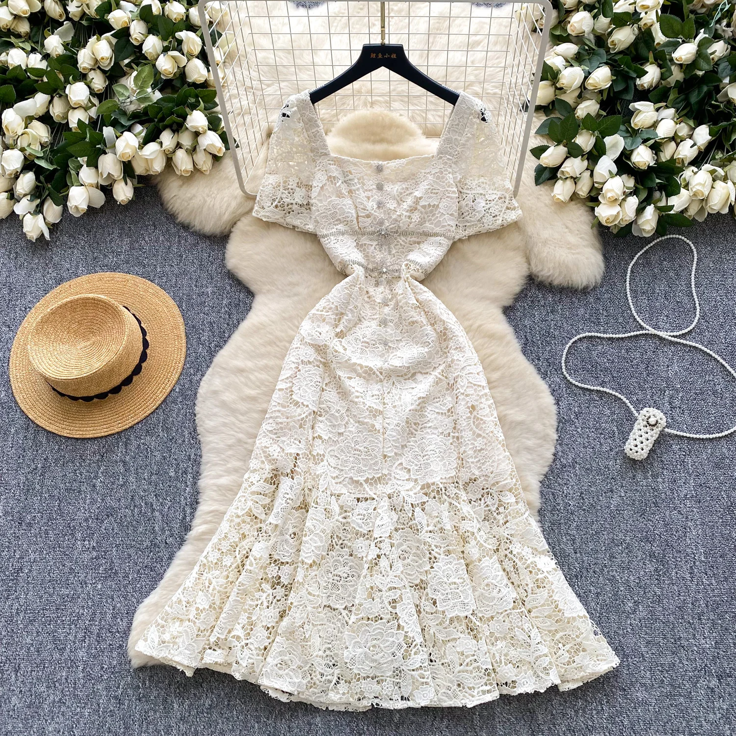 

Luxury Embroidery Lace Long Formal Evening Dress Women Elegant Short Sleeve Mermaid Summer Dresses Hollow Out Midi Vestido Party