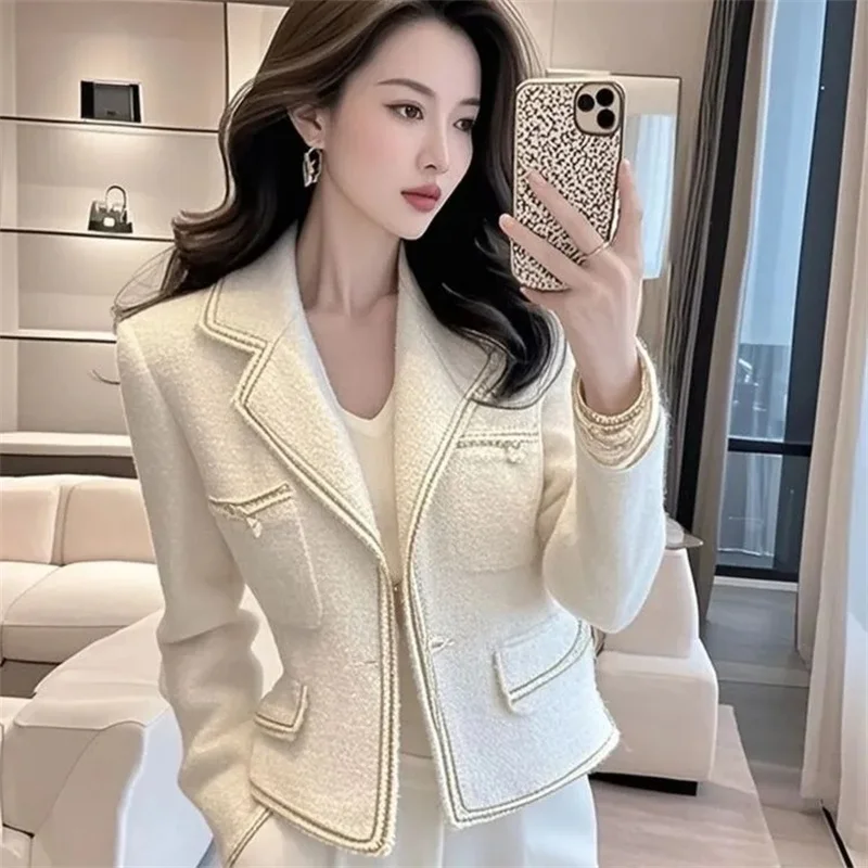 Small Fragrant Style Coat For Girls 2025 New Hot Item Autumn and Winter Small Unique Beautiful And Super Good-Looking Short Top
