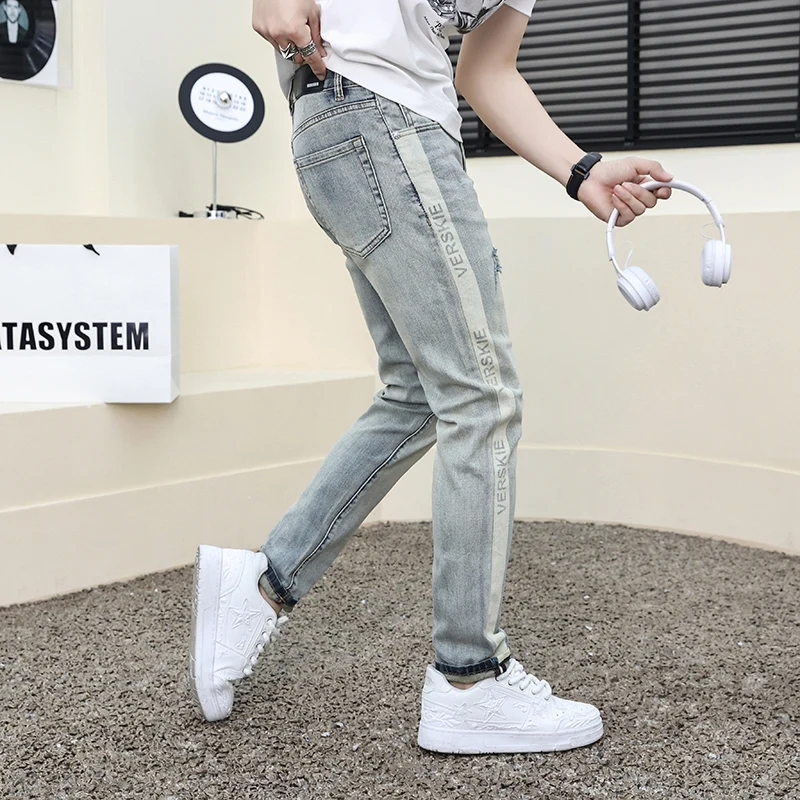 

2024New Fashion Printed Jeans Men's Broken Hole Design Trendy High-End Stretch Slim Fit Skinny Light Blue Pants