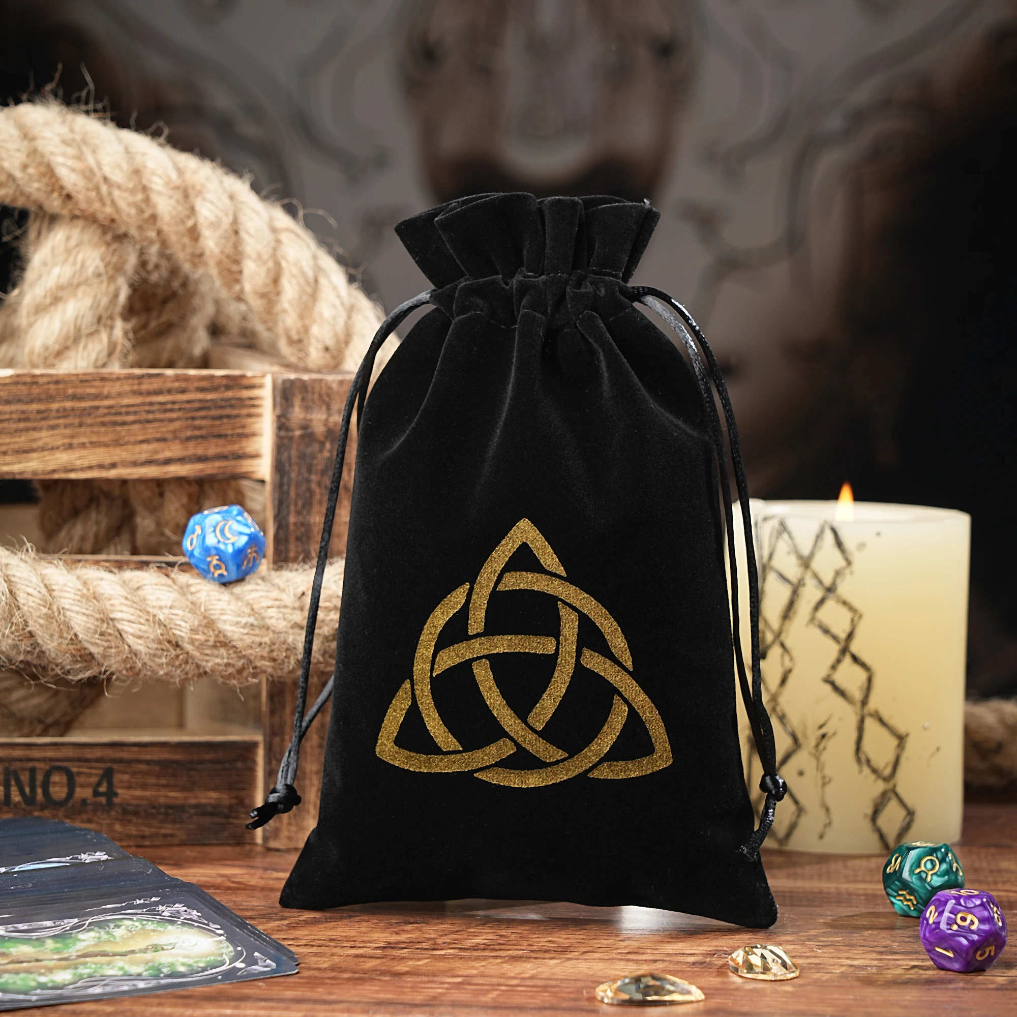 1pc Velvet Tarot Storage Bag Board Game Cards Embroidery Drawstring Package Witchcraft Supplies for Altar Tarot Dice Pouch