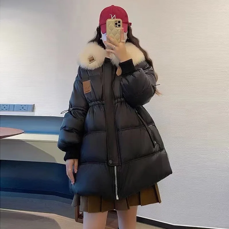 Nuovo piumino da donna con collo in pelliccia di volpe Trench in vita Cappotto invernale in piuma d'anatra bianca