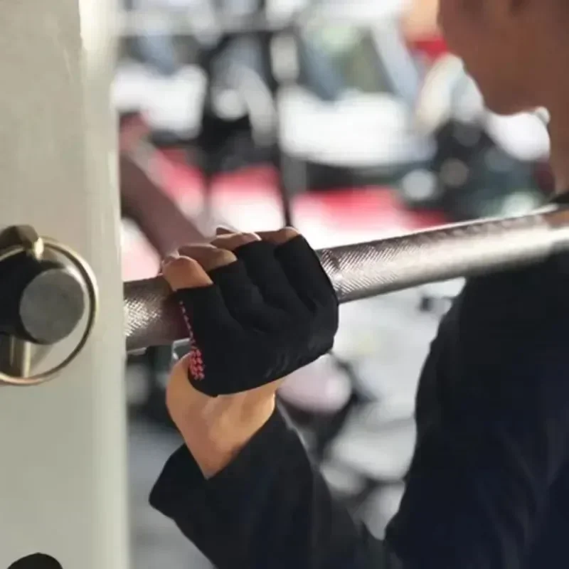 Thumbnail 2 - #15 Best Comfort Cycling Gloves to Buy In 2026