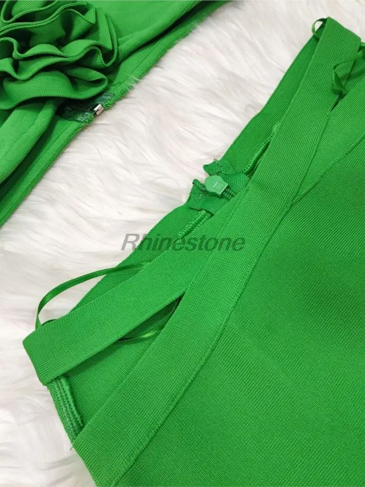 3D Flower Bud Hanging Neck Bra Top+Bandage Half Skirt Fashionable And Spicy Open Navel Green Skirt Set